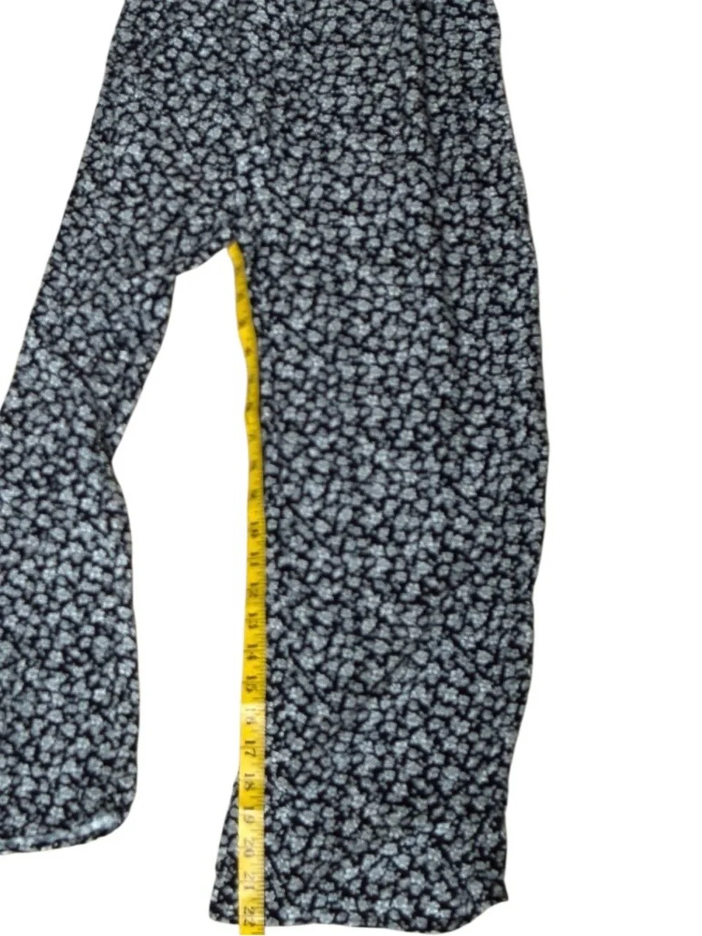 Art Class Target Black Floral Smocked Wide Leg‎ Romper Jumpsuit Girls L (10-12)